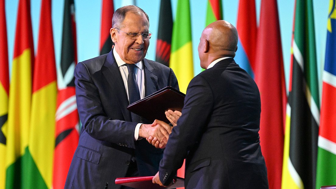 Lavrov: África ve a Rusia como un "socio fiable" pese a la presión de Occidente