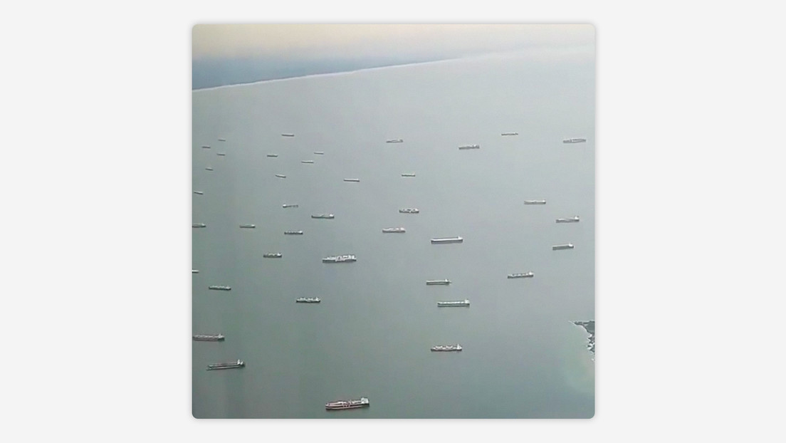 "Parece una batalla naval": monumental 'atasco' de barcos en el canal de Panamá (VIDEO)