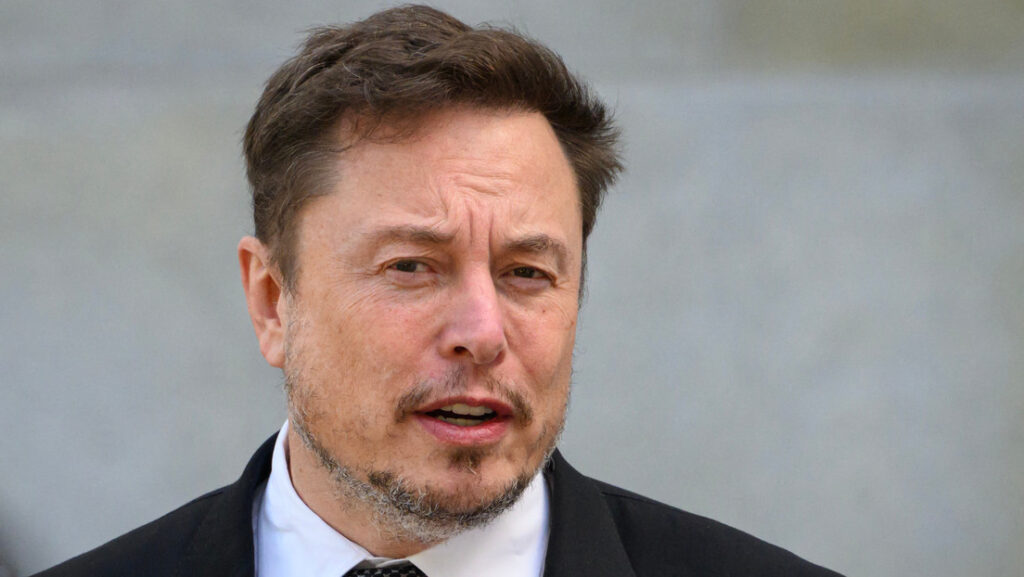 Musk acusa a la fundación de Soros de buscar "la destrucción de la civilización occidental"