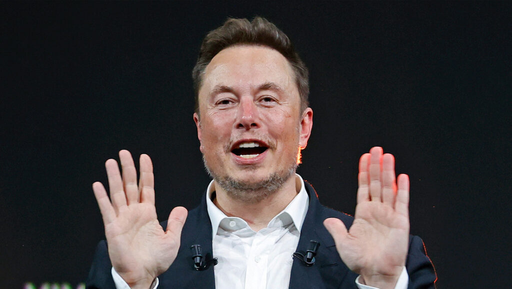 Musk se expresa a favor de excluir la ayuda a Ucrania del presupuesto de EE.UU.
