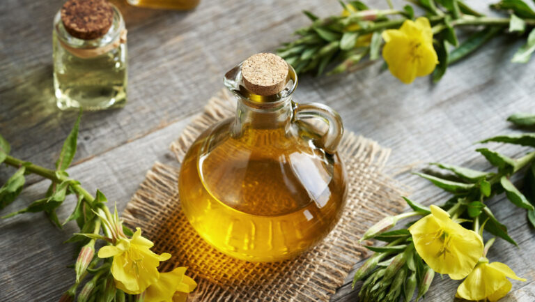 Aumentan los hurtos de aceite de oliva en España debido a su escasez y alto costo
