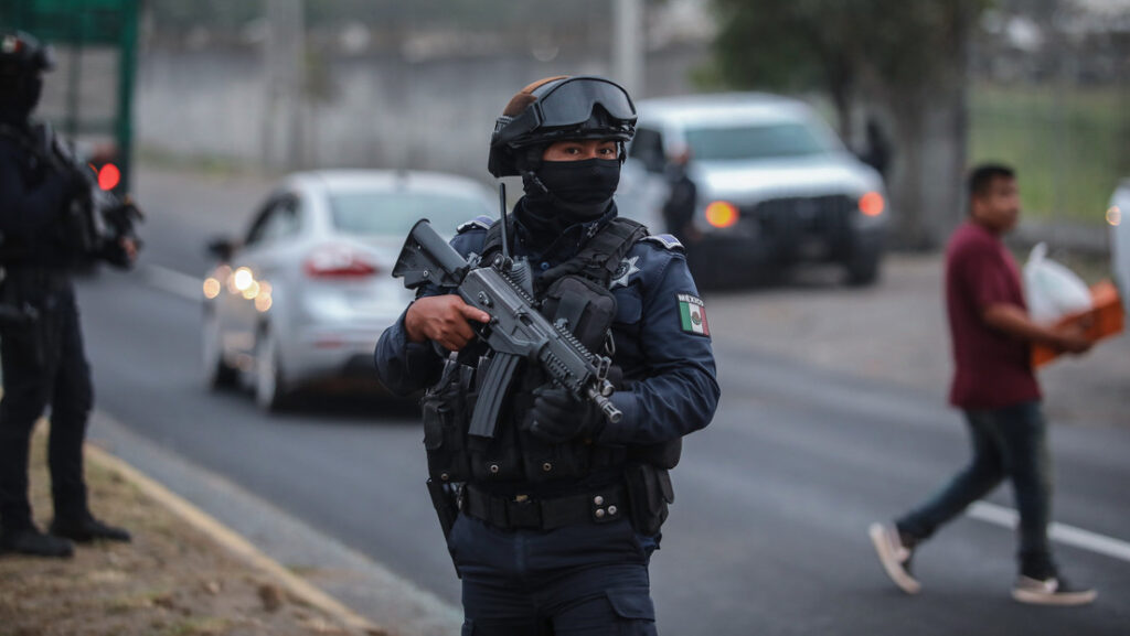 Encuentran muertos a dos de los cinco encuestadores secuestrados en México