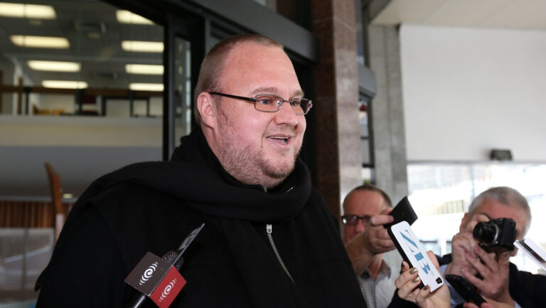 Kim Dotcom: "La humanidad se acerca al fin de la civilización"