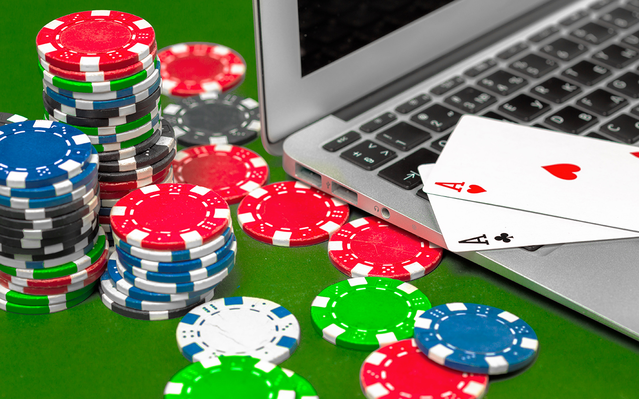 Los casinos en línea se están volviendo rápidamente populares como una forma de entretenimiento