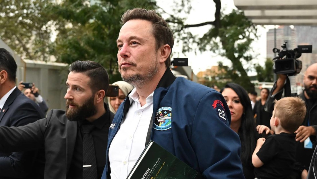 Musk acusa a los que trabajan remotamente de estar "alejados de la realidad"