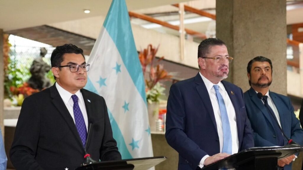"Se acabó el problema": Honduras y Costa Rica eliminan el visado mutuo