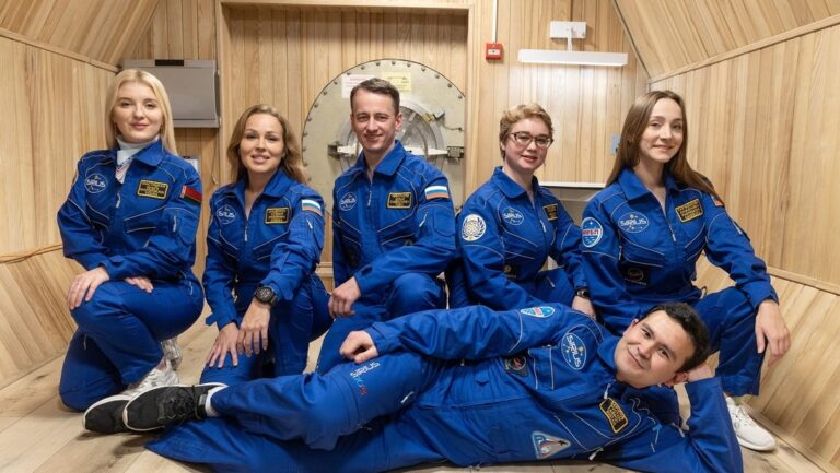 6 astronautas se aíslan por un año en un módulo que simula una expedición a la Luna (VIDEO)