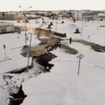 Dron capta imágenes de las grietas volcánicas de una ciudad evacuada en Islandia (VIDEO)