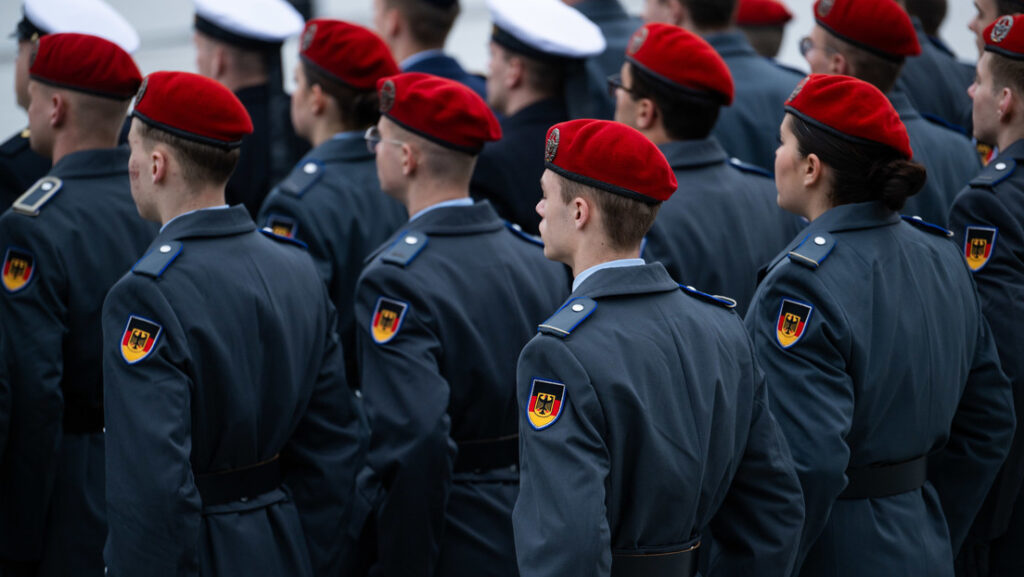 Bild: El Ejército alemán sufre una reducción de personal y equipos militares