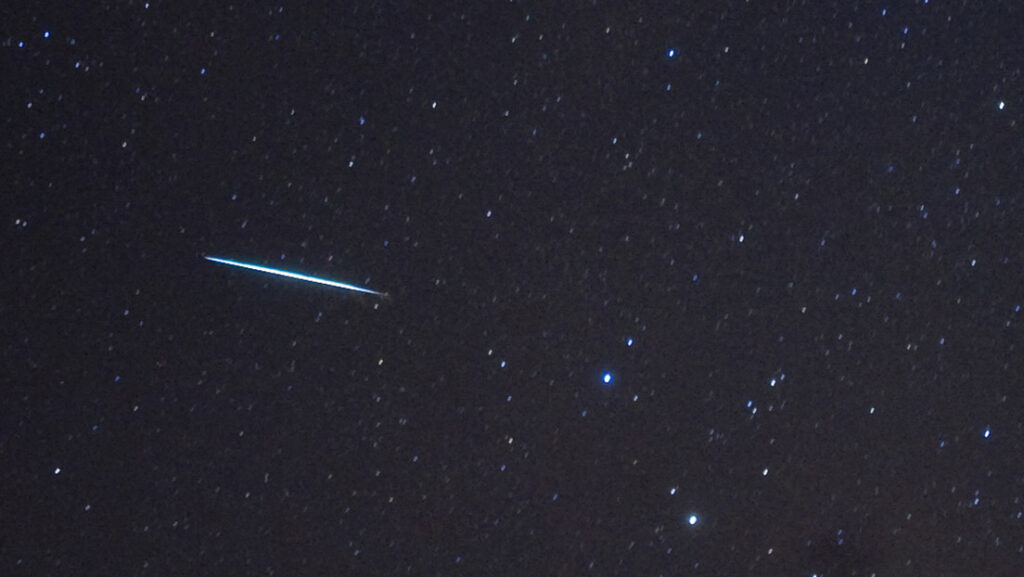 El 'rey' de las lluvias de meteoritos alcanzará su punto máximo este jueves, ¿cómo verlo?