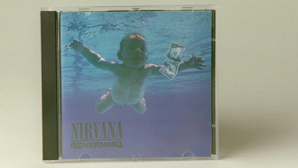 Un tribunal reaviva la demanda por pornografía infantil contra Nirvana por la portada de 'Nevermind'