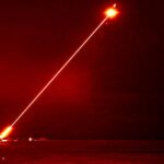 Arma láser británica DragonFire alcanza por primera vez un objetivo aéreo