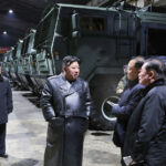 FOTOS: Kim Jong-un inspecciona las principales fábricas militares de Corea del Norte