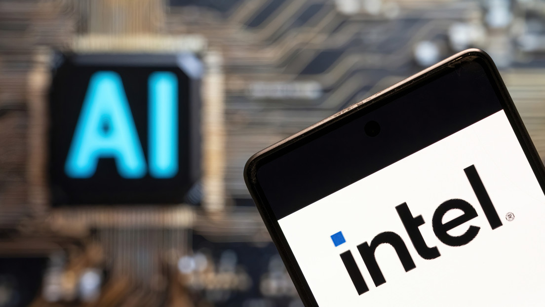 Intel planea fabricar chips de IA para automóviles
