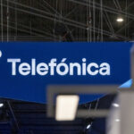 La española Telefónica firma con los sindicatos el plan de despido de casi 3.500 trabajadores