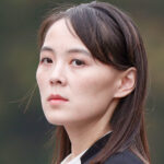 La hermana del líder norcoreano se burla del presidente de Corea del Sur y elogia a su predecesor