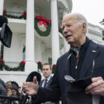 NYT: Biden se enfrenta a una presión interna por sus planes de atacar a los hutíes en Yemen