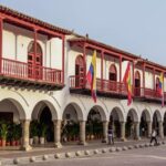 Nuevo alcalde de Cartagena solicita "exorcizar" su despacho al asegurar que lo ocupaba "un ser diabólico"