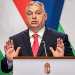 Orbán: "No hay dinero por el que entregaríamos a nuestros hijos a los activistas LGBTQ"