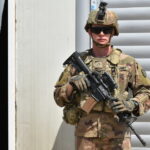 Reportan que EE.UU. negociaría un cronograma para retirar sus tropas de Irak