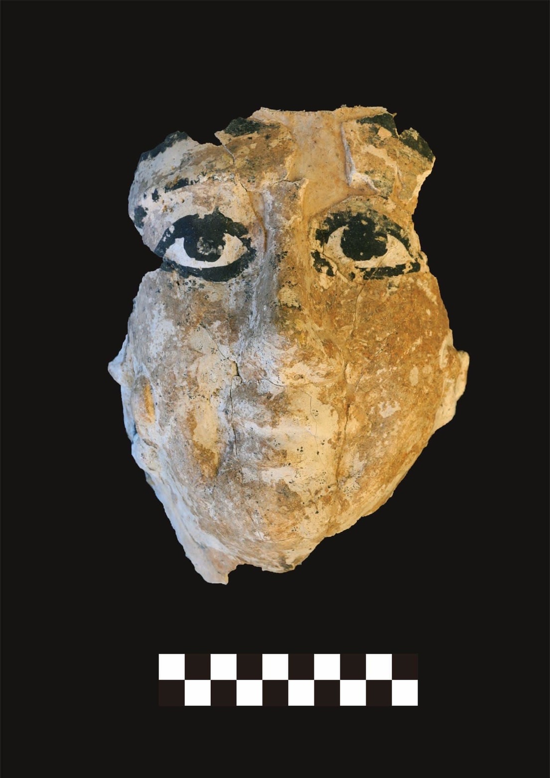 Revelan hallazgos milenarios en Egipto: máscaras de momias y una figura del dios del silencio