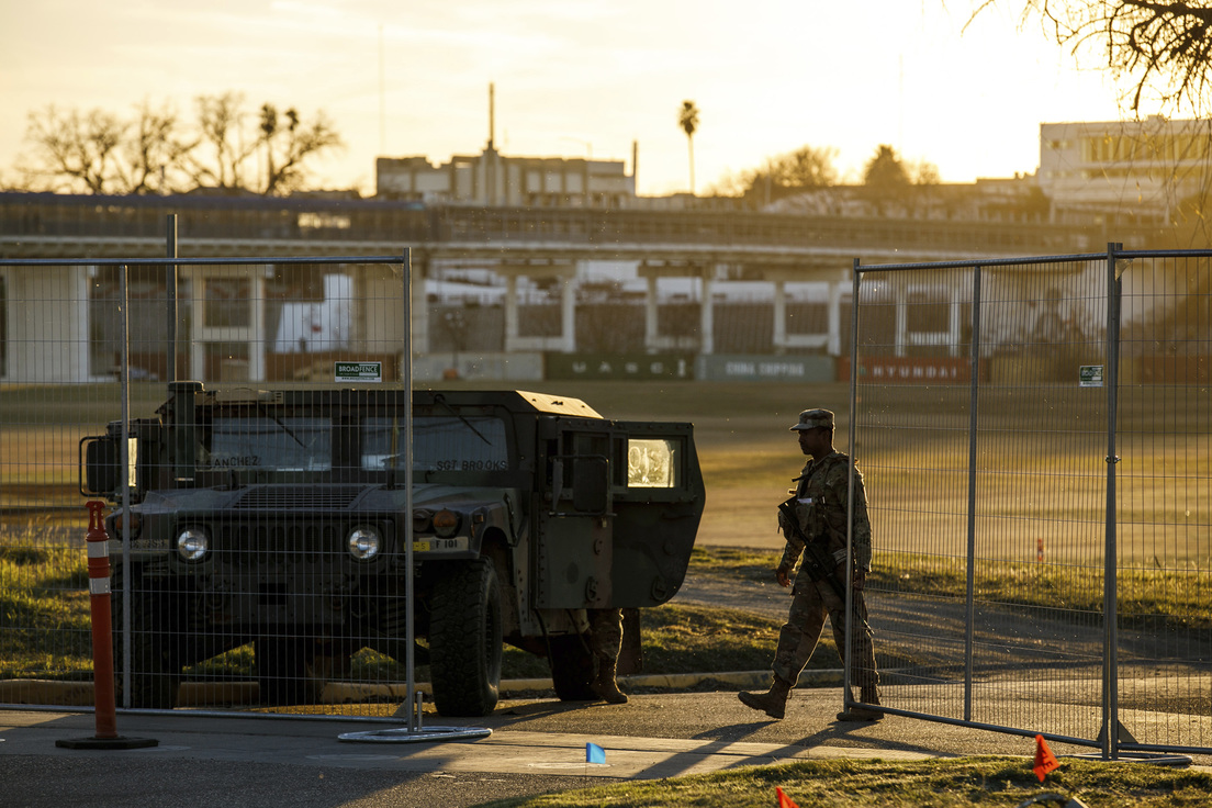 ¿Guerra Civil 2.0? Texas entra en conflicto con Washington, apoyado por otros 25 estados