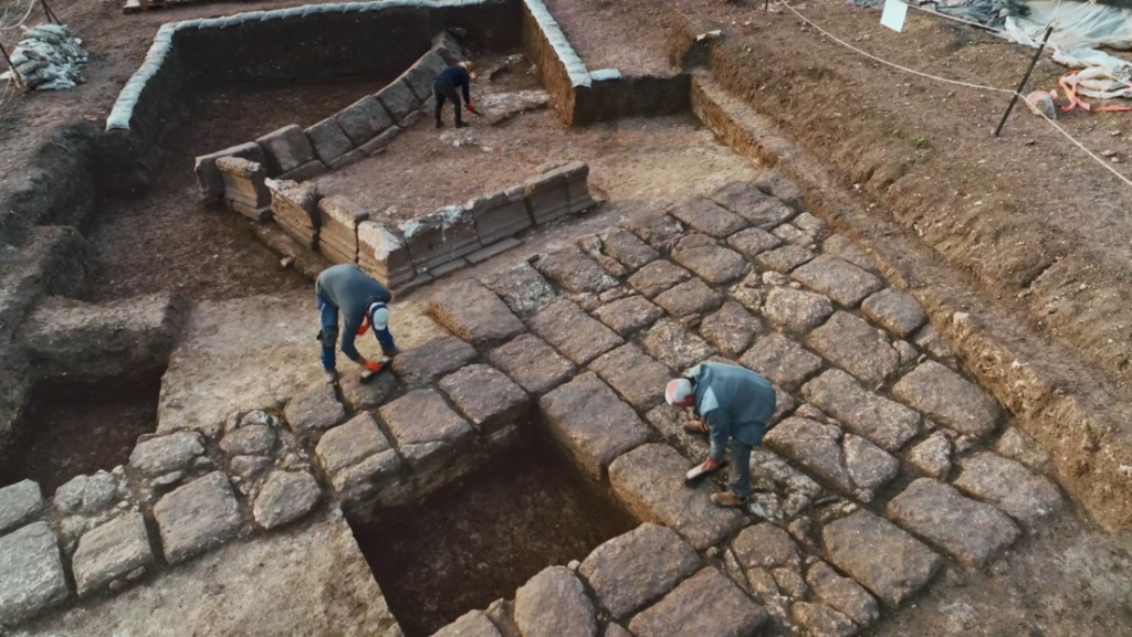 Descubren un campamento de legión romana en Armagedón