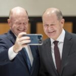 "Es genial ver a mi doble de nuevo": Scholz bromea sobre su semejanza con un senador de EE.UU.