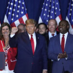 Politico: Trump planea "reformar" las agencias de inteligencia de EE.UU. si gana las elecciones
