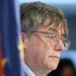 Supremo de España abre causa penal por terrorismo al expresidente catalán Puigdemont