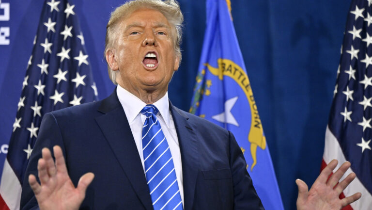 Trump alaba a Eisenhower por la deportación masiva de inmigrantes ilegales