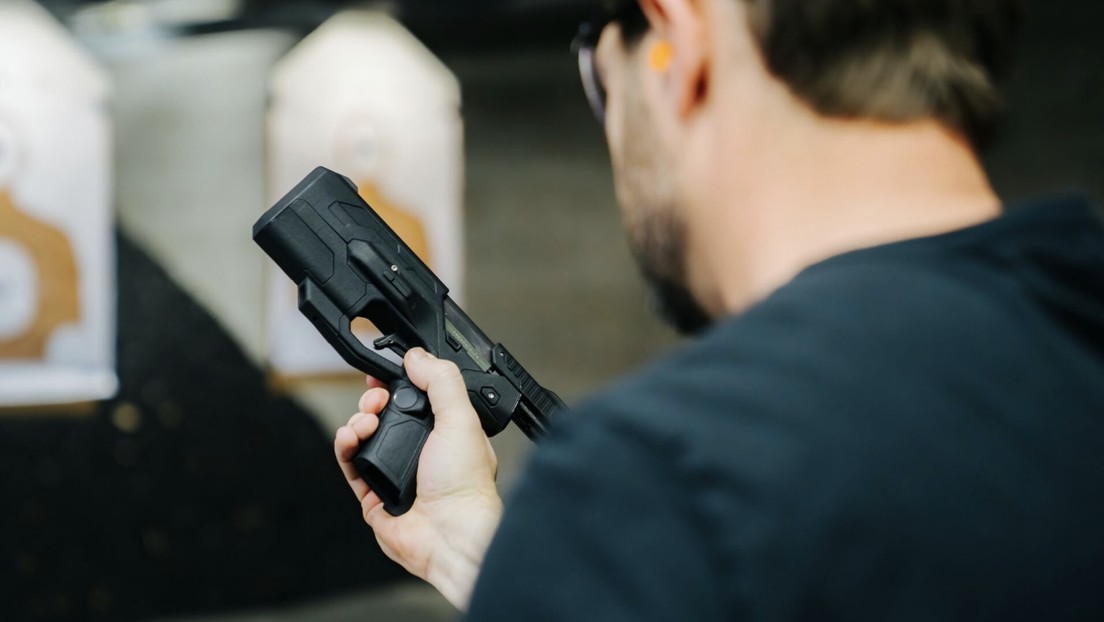 Arma del futuro: esta pistola inteligente es capaz de reconocer a su dueño