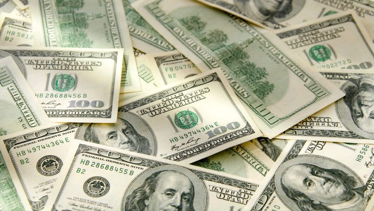 El 1 % más rico de EE.UU. se enriquece en 2 billones de dólares