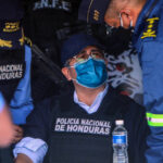 El expresidente hondureño Juan Orlando Hernández es declarado culpable de narcotráfico en EE.UU.