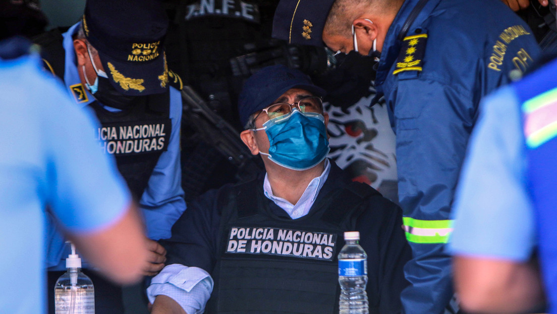 El expresidente hondureño Juan Orlando Hernández es declarado culpable de narcotráfico en EE.UU.