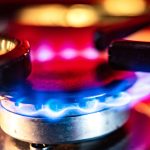 Estudio: Cocinas de gas son 100 veces más nocivas que la contaminación de los coches