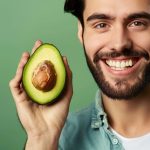 Revelan cómo influye en la dieta un aguacate al día
