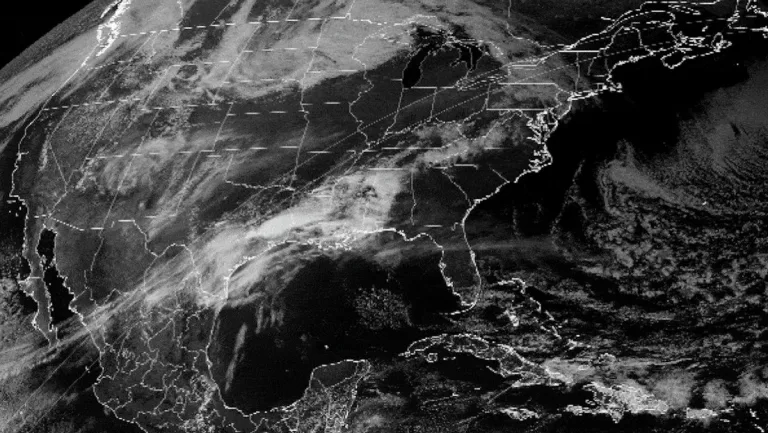 Eclipse solar casi cambia la hora en la Tierra