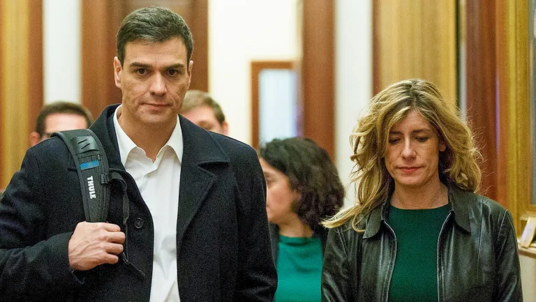 Los cinco días de Pedro Sánchez para sopesar su dimisión