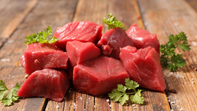 Come carne de caza y sus pulmones casi se colapsan