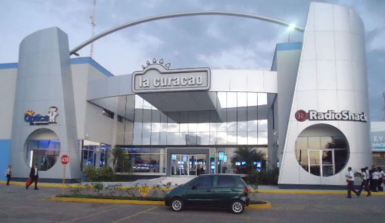 Tiendas La Curacao celebra 60 años con un descuento del 60% en Camas ...