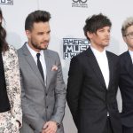 Harry Syles, Liam Payne, Louis Tomlinson y Niall Horan de la banda One Direction en los American Music Awards 2015 en Los Ángeles, EE. UU., el 22 de noviembre de 2015.