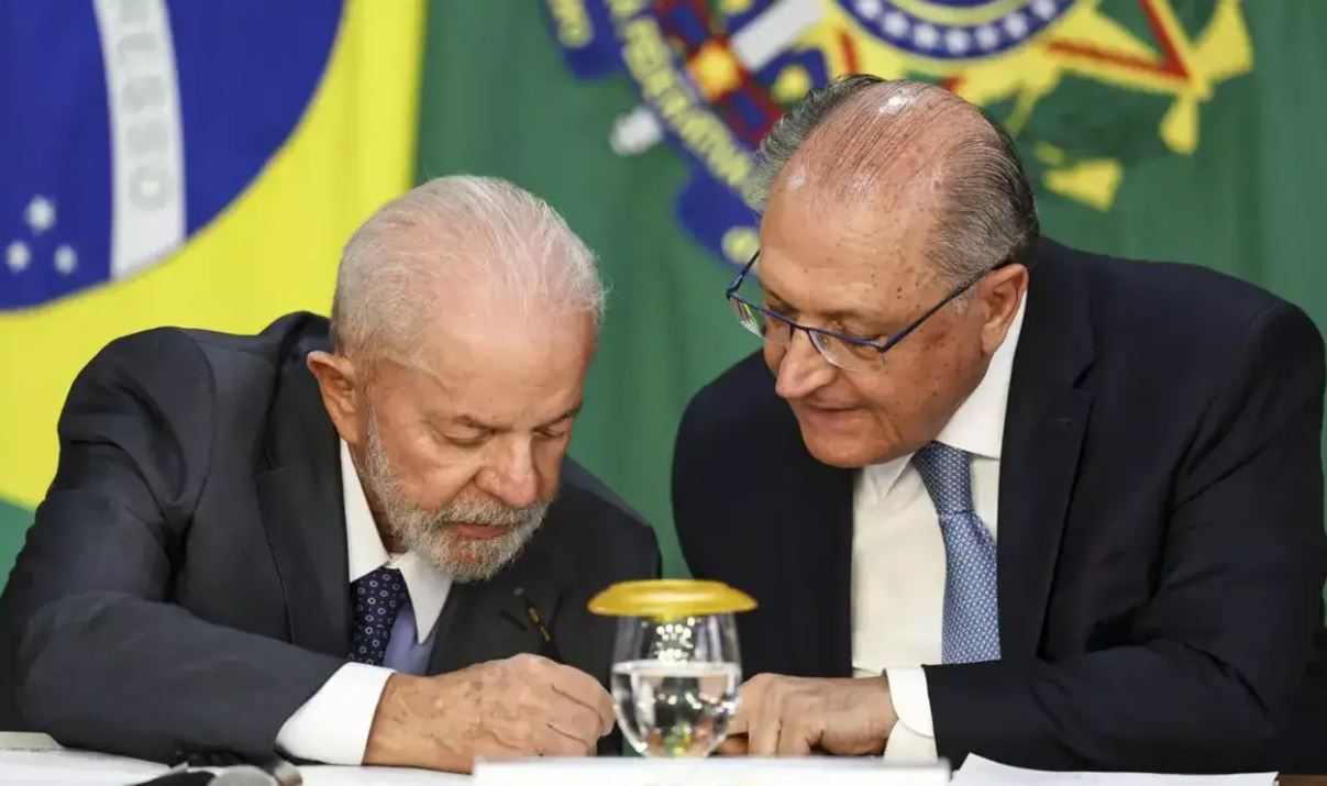 El presidente de Brasil, Luiz Inacio Lula da Silva, y el vicepresidente Geraldo Alckmin.