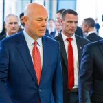 Embajador de EE.UU. ante la OTAN, Matthew Whitaker, y el secretario de Estado de EE.UU., Marco Rubio, en la sede de la OTAN en Bruselas, Bélgica, 4 de abril de 2025.