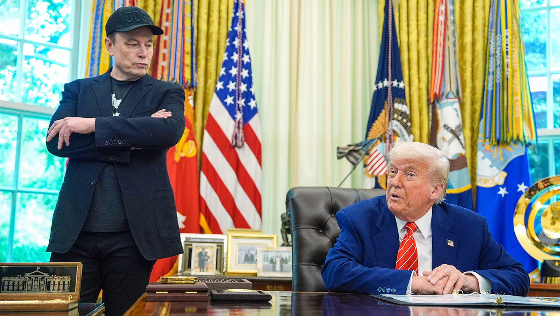 Elon Musk y Donald Trump en el Despacho Oval de la Casa Blanca, 30 de mayo de 2025.