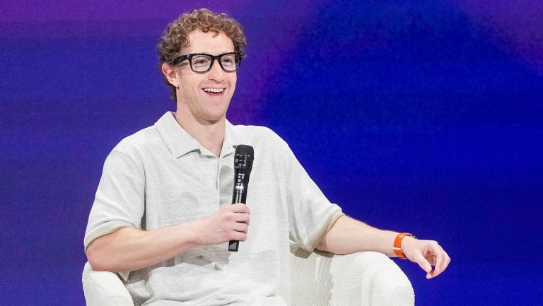 Mark Zuckerberg habla durante un evento celebrado en Menlo Park (California, EE.UU.), el 29 de abril de 2025.