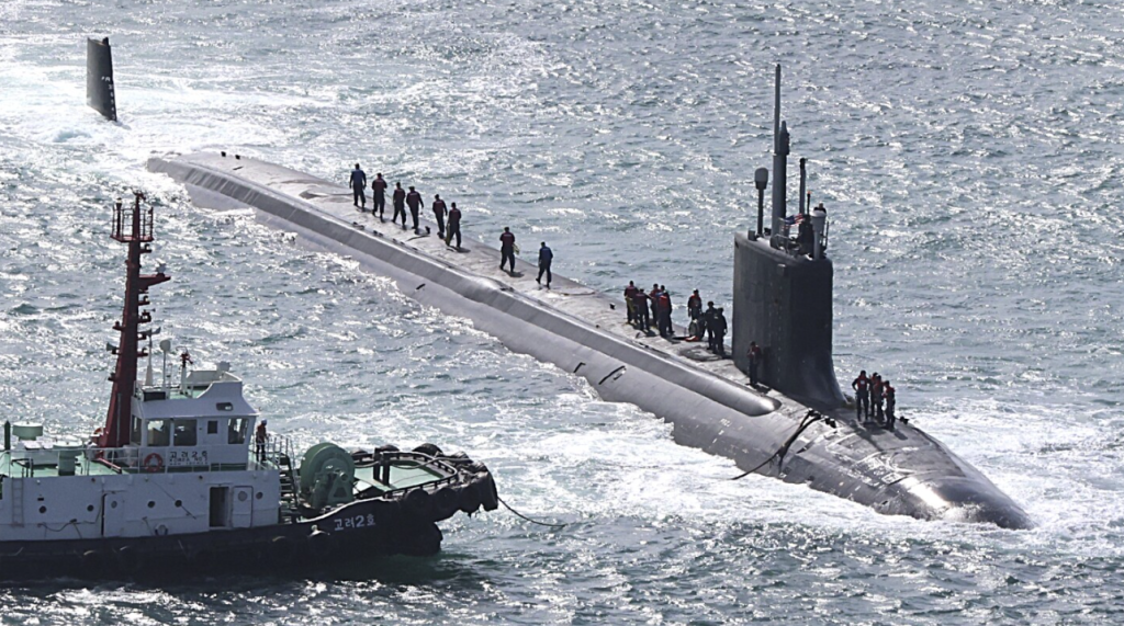 Submarino nuclear balístico USS Maine de la Armada de EE.UU.