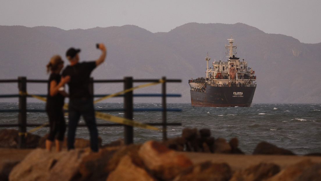 EE.UU. planea controlar las ventas de crudo de Venezuela “indefinidamente”