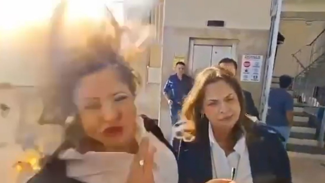 IMPACTANTE Artefacto lanzado explota frente a una diputada hondureña