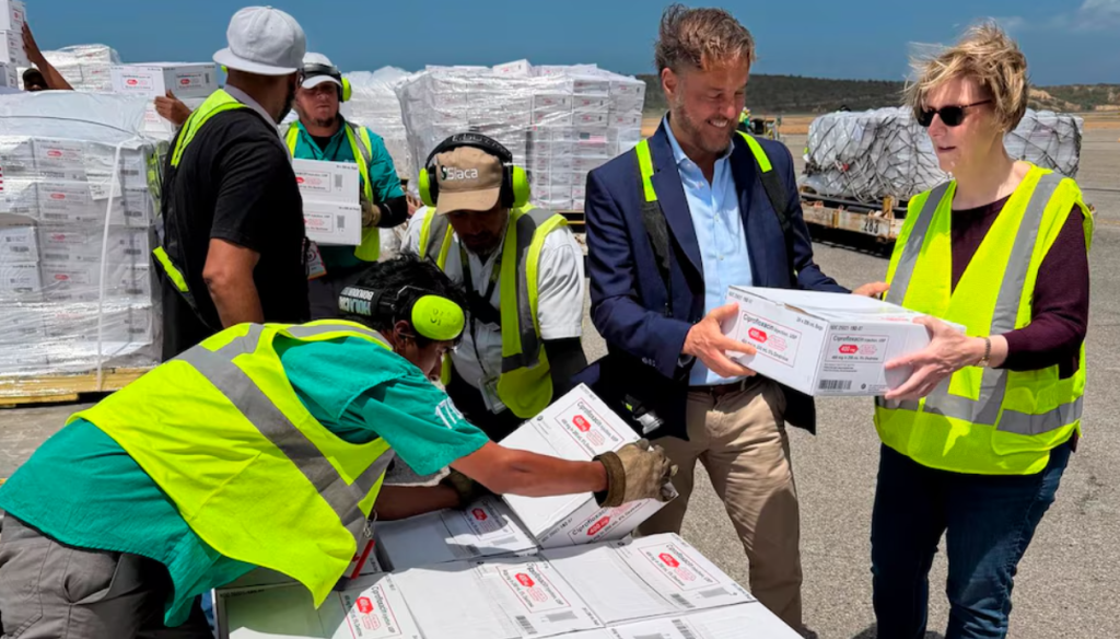 Más de 65 toneladas de insumos médicos estadounidenses arribaron a Venezuela (X de Embajada de Estados Unidos en Venezuela)